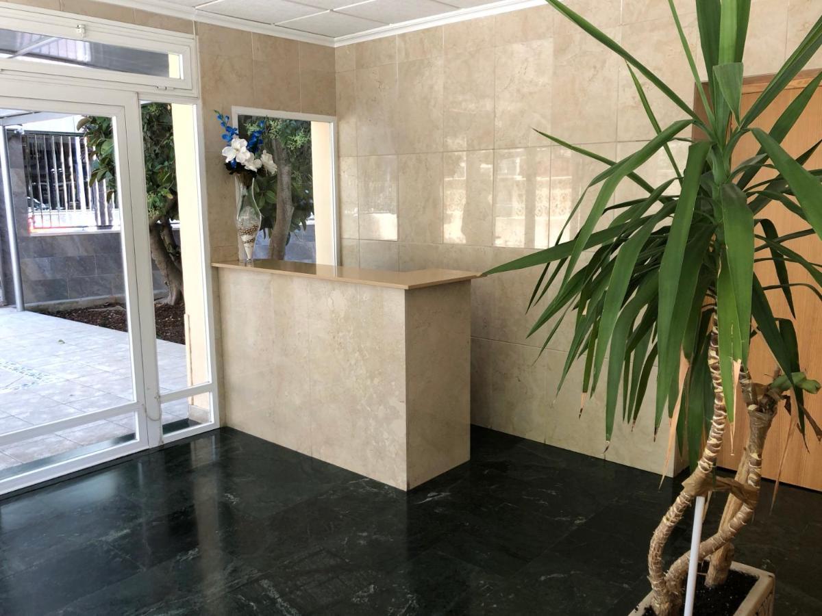 Holiday apt Niza 10B Benidorm Dış mekan fotoğraf